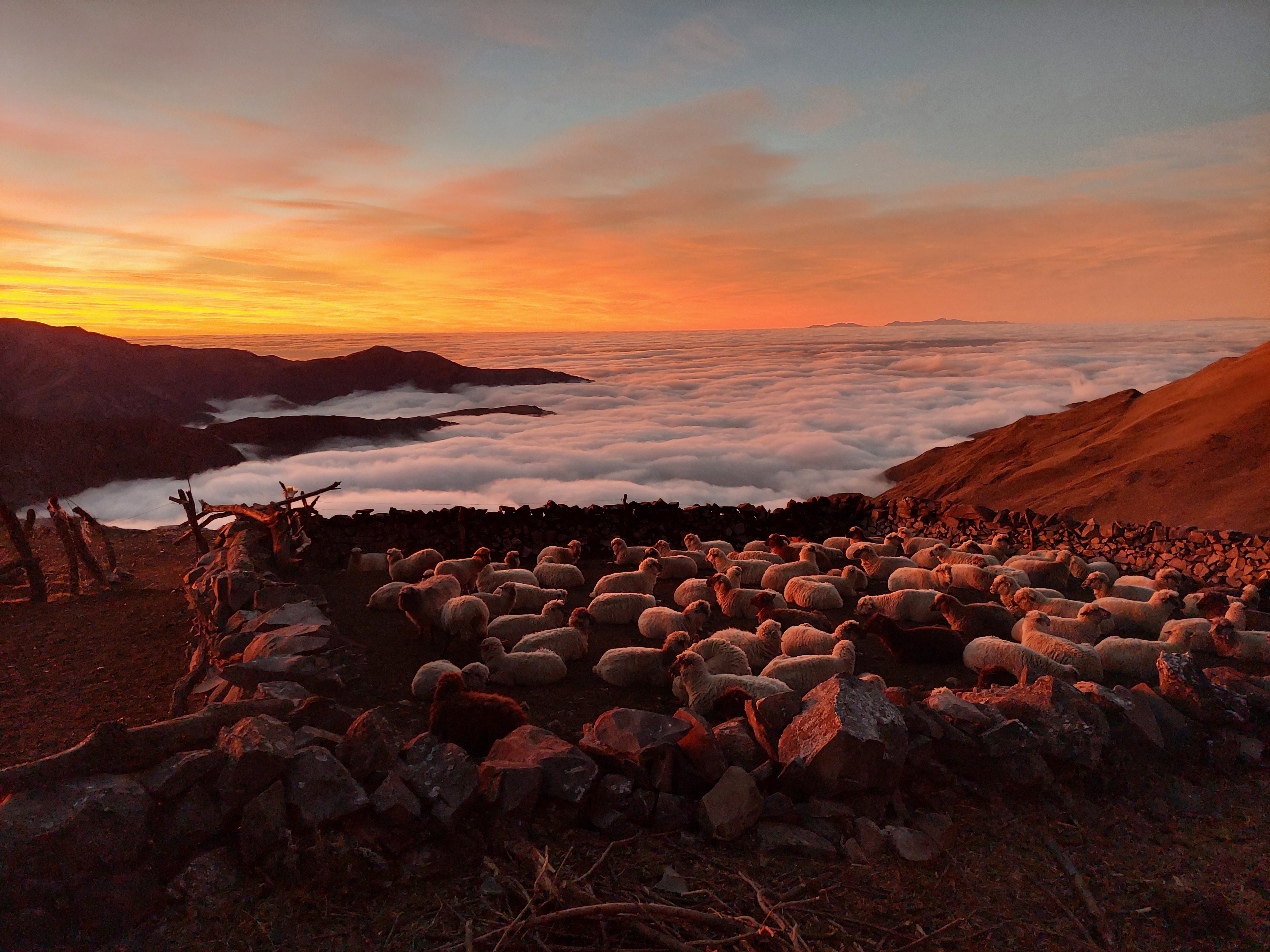 atardecer en trekking